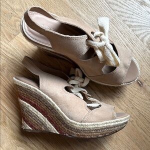 Arezzo Women's Tan Wedge Sandals